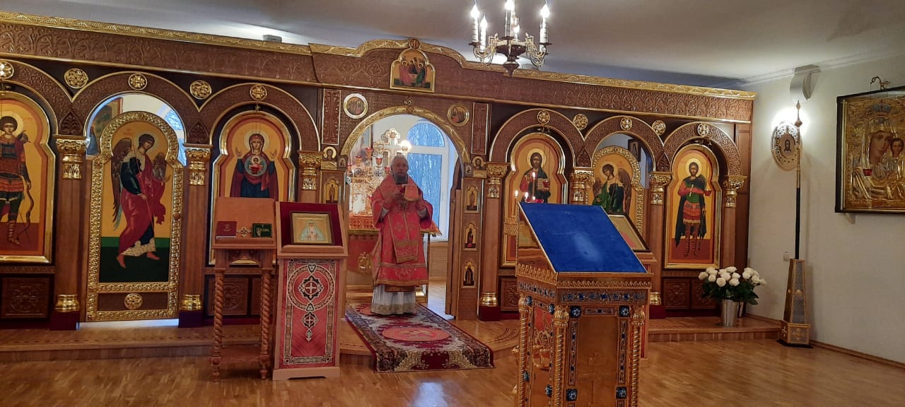 Неусыпаемая Псалтирь храм
