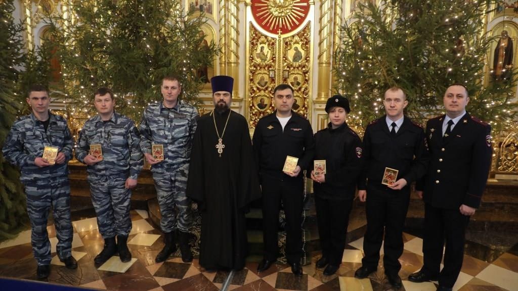 Собор полиция